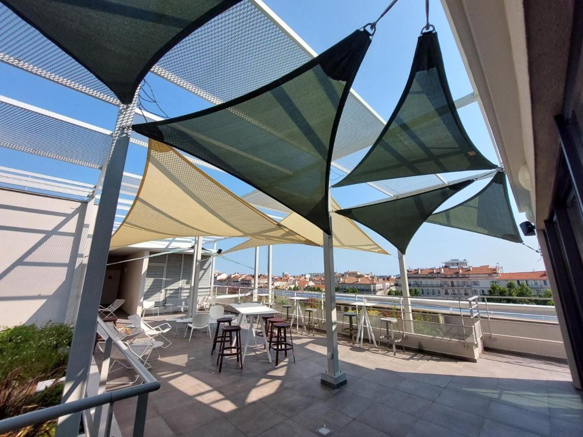 Apparthotel Privilodges Toulon Bagian luar foto