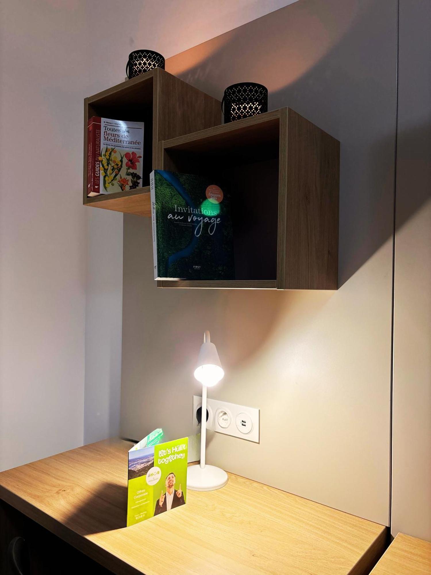 Apparthotel Privilodges Toulon Bagian luar foto