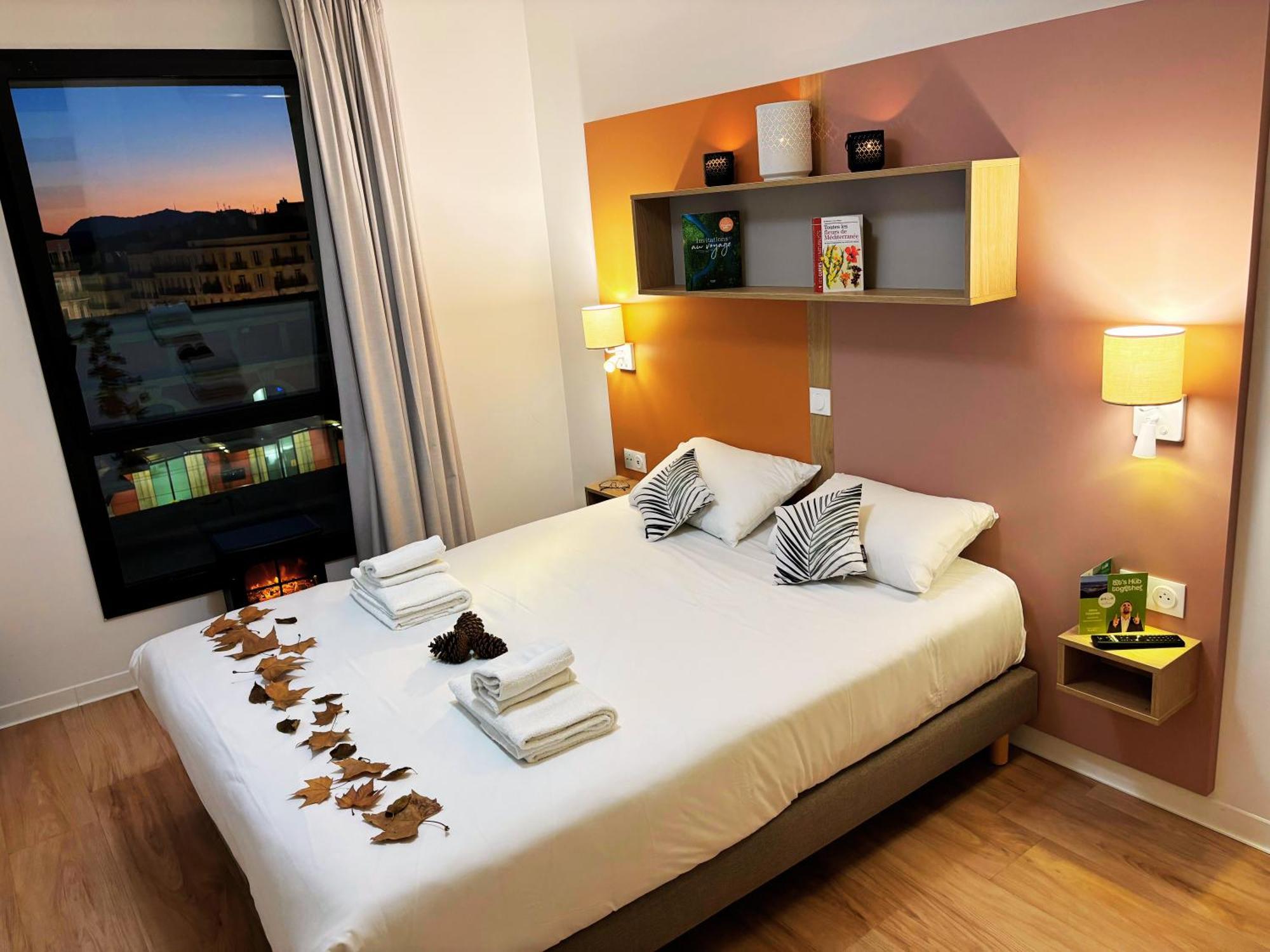 Apparthotel Privilodges Toulon Bagian luar foto